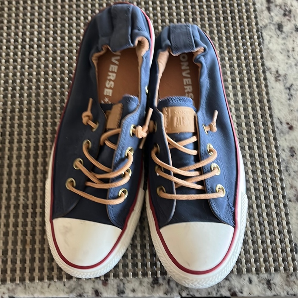 Ladies Converse